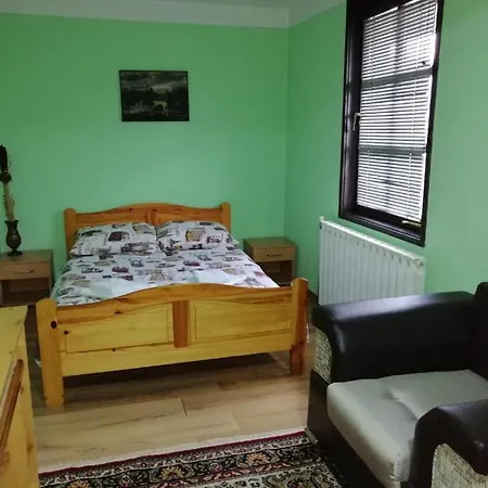 Apartman Aura