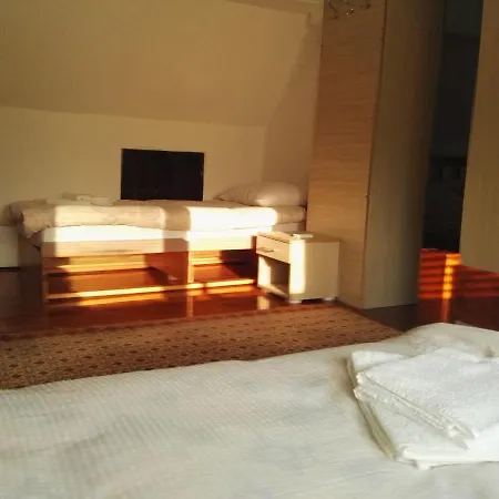 Aura Apartman *