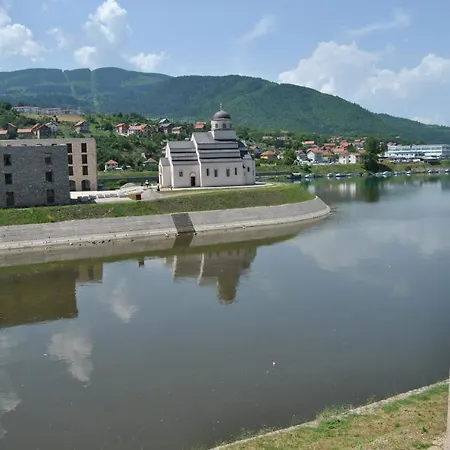 Aura Apartman Kosovo Polje